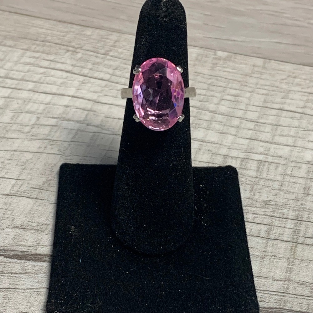 Vintage Pink Oval Cocktail Ring Silver Tone Statement Jewelry Size 6.25